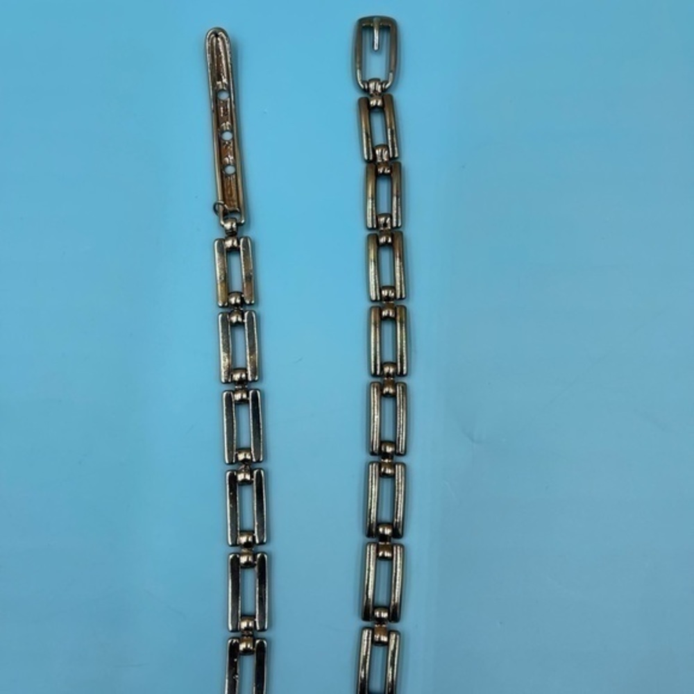 Metal Chain Link Belt - Picture 3 of 3